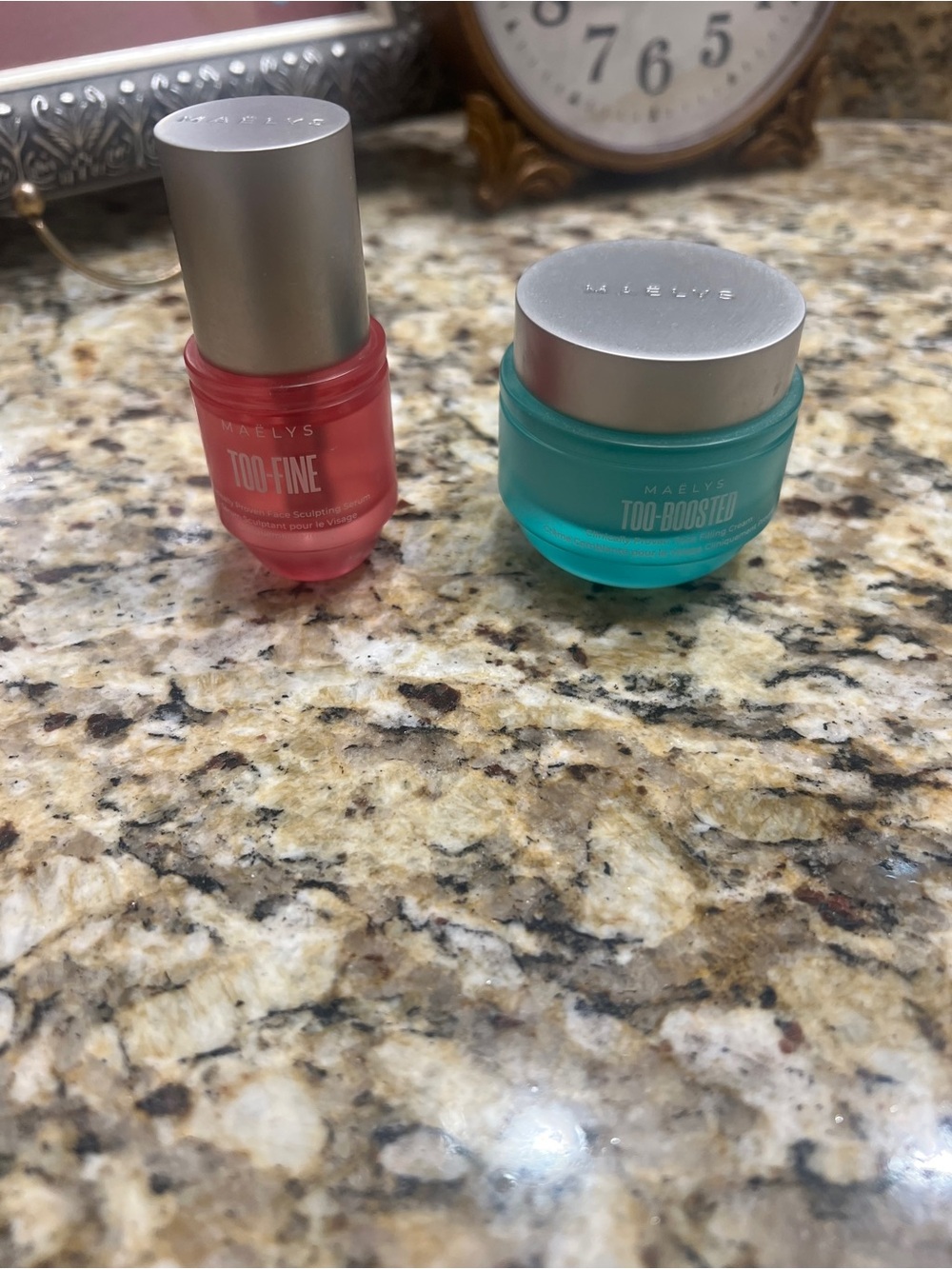 Maelys Too-Fine Pink Lip & Too-Booster Teal Face Cream Duo